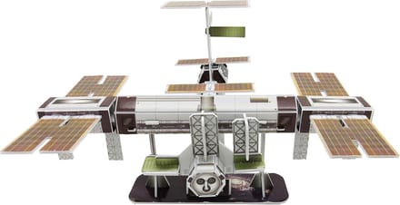 3D Puzzel Ruimte: Gedetailleerd Model van het Internationale Ruimtestation ISS