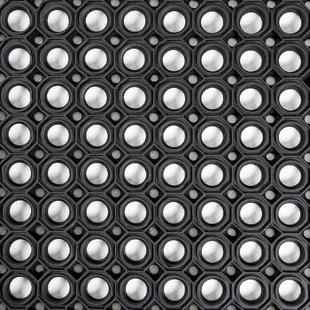 Rubbermat - Rubber ringmat op rol open bodem - 9,24 meter lang x 1 meter breed (1,3cm dik)
