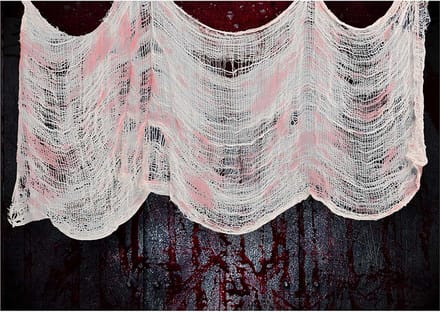 Fiestas Guirca - Wit bebloede stof (76 x 228 cm)