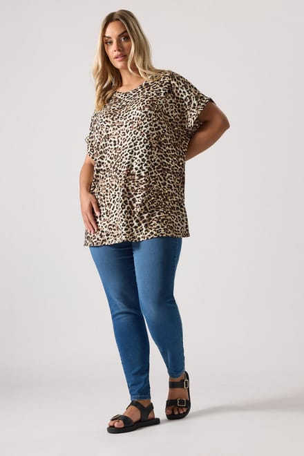 Yours Bruine Luipaard Top Met Afhangende Schouders Size 48