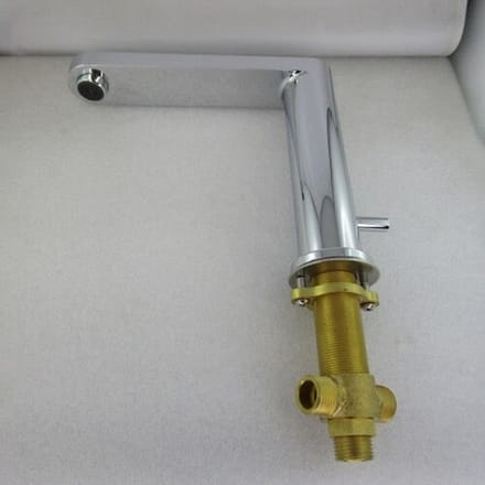 Steinberg pedestal spout, projection 17.5 cm, compl. with diverter for 170.2400, 170.9740
