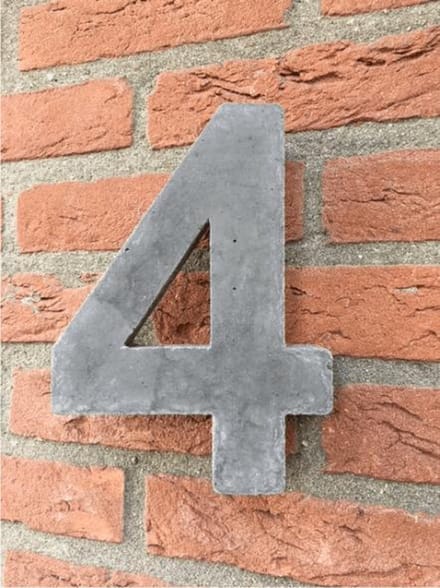 Betonnen huisnummer, hoogte 20cm, huisnummer beton cijfer 4