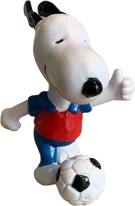 Peanuts - snoopy de voetballer - speelfiguur - 6 cm - schleich.