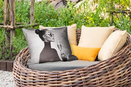 Buitenkussens - Tuin - Vrouw - Champagne - Modern - 50x30 cm