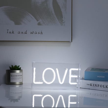 iTOTAL - neon LED light "LOVE" - Sfeerverlichting - wandlamp - ideaal voor studenten - mancave - decoratie - XL2762