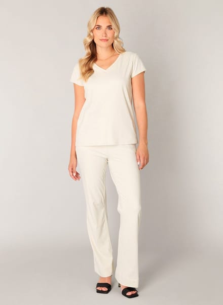 BASE LEVEL Tilly Tops - Sand - maat 48