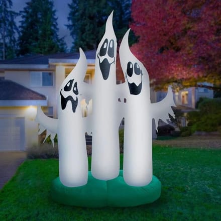 Opblaasbare Geesten - Tuindecoratie - Halloween Versieren - Zelfopblazend - 3 Meter - Wit
