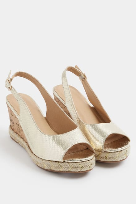 Yours Gouden Sandalen Van Imitatieleer Met Slangentextuur En Sleehak In Brede Epasvormsize 42E