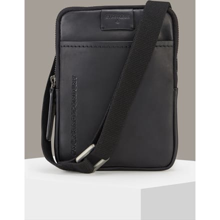 strellson Leren Schoudertas Brick Lane Brian Shoulderbag Black Zwart