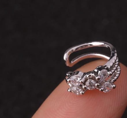 Ear cuff klein | zilver gekleurd