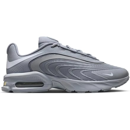 Nike air max fire in de kleur grijs.
