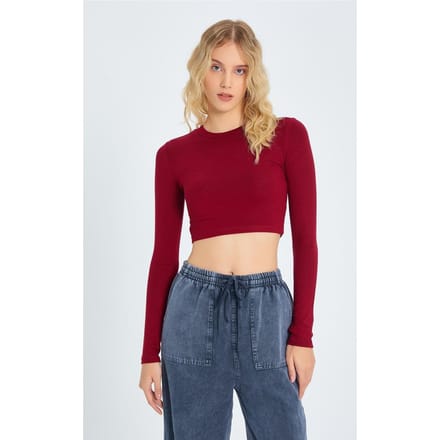 Basis Crop Top