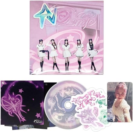 7th Mini Album Cosmic - CD-R met Poster, Photocard en Extra's