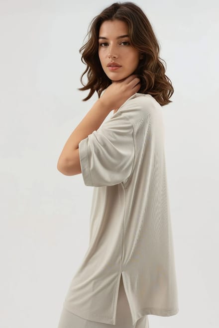 T-shirt met Splitdetails en Ronde Hals en Korte Mouwen