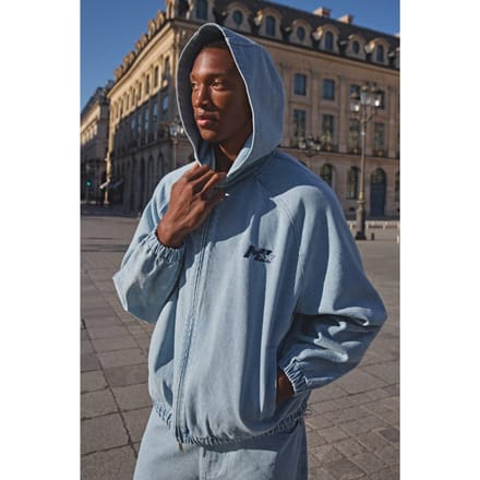 Gebloemde Voetbal Geborduurd Denim Hoodie | Light Wash | Size Medium