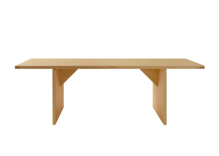 Vaarnii 012 Kolmio eettafel - 227 cm