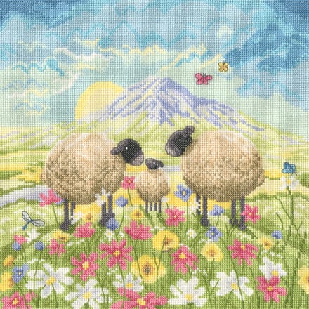 Borduurpakket Butterflies and Babies - Bothy Threads