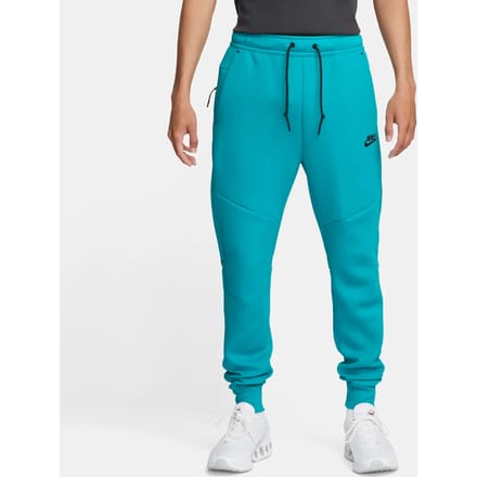 Jogging Nike Tech