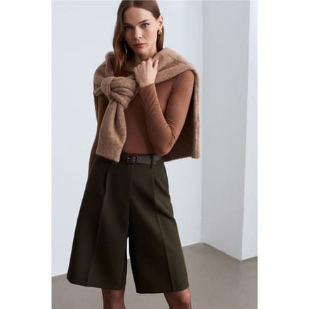 Hooggewaisted Gewatteerde Wijde Shorts