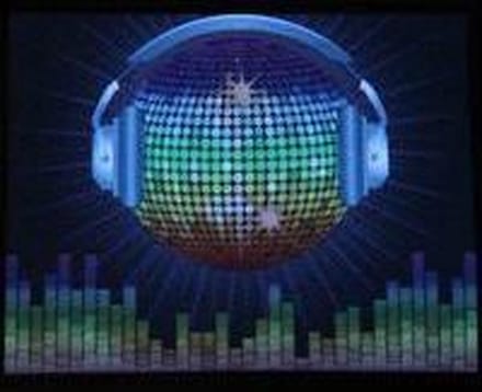 LED T-shirt - Equalizer - Zwart - Koptelefoon Bal - Maat S