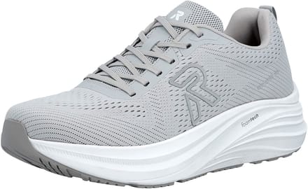 Sneakers met veters