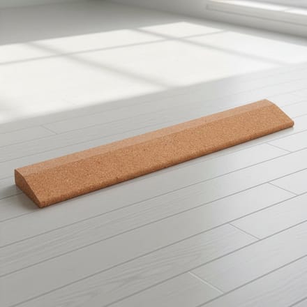 Wedge - cork (60 x 9 x 3 cm)