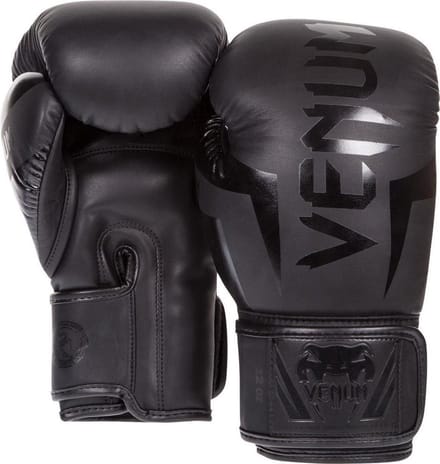 Venum Elite Bokshandschoenen – Black on Black – 12 oz