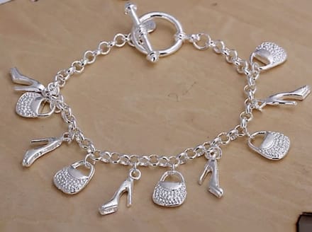 12Getit Armbandje met tasje en sn schoentje bedels