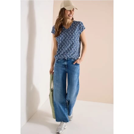 Shirt met V-hals en schelpenprint