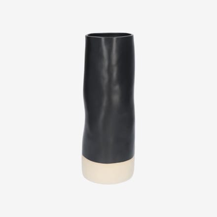 The Table Amsterdam Atelier Hoge Vaas - Black Pepper