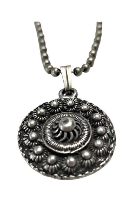Ketting met Zeeuws knoopje zwaar verzilverd