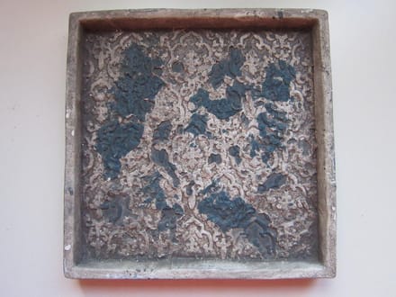 Kaarsenplateau PTMD cement grijs/donkergroen