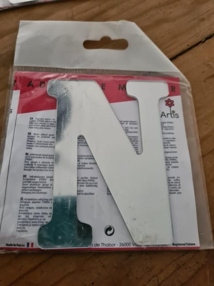 Letter N Spiegel zelfklevend Artis