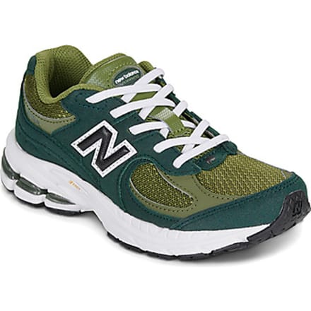 New Balance  Lage Sneakers 2002