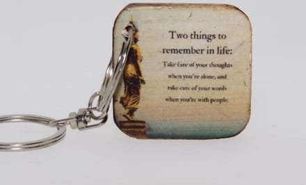 Quote sleutelhanger 3x3 cm Two things to remimber in...
