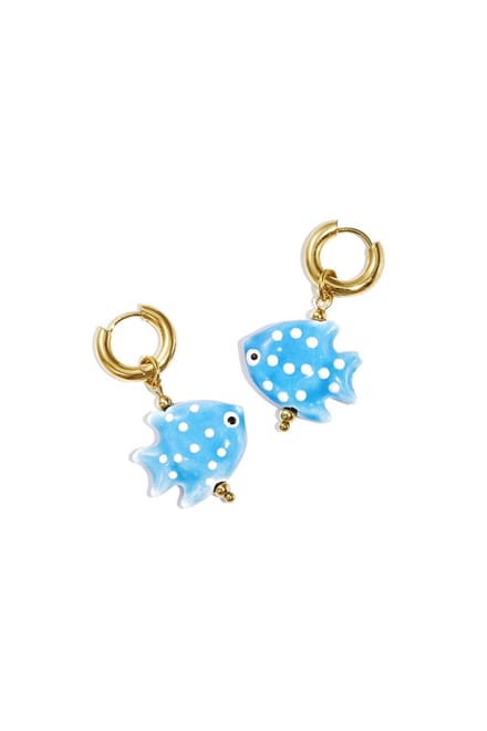Oorringetjes met vissen charm - Babyblauw