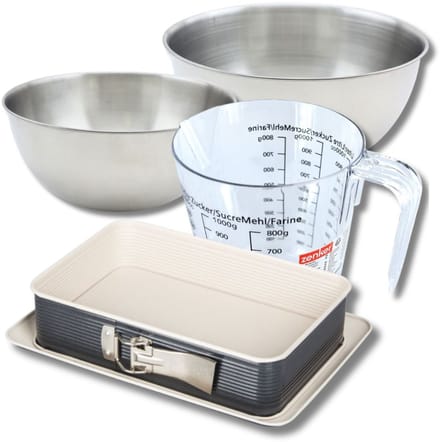 Bakkersset met springvorm 28 x 18 cm, 2 mengkommen, maatbeker en spatel Zenker