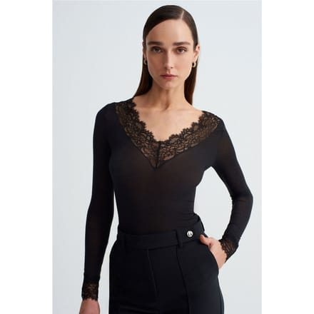 Slim Fit V-Hals Kant Blouse