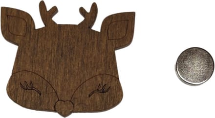Houten Naaldenmagneet Hertje