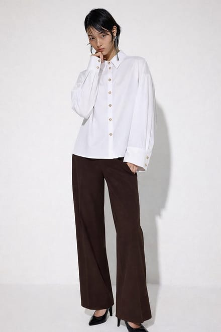 Touché Privé - Blouse met dubbele manchetten en gouden knopen - Ecru - Dames