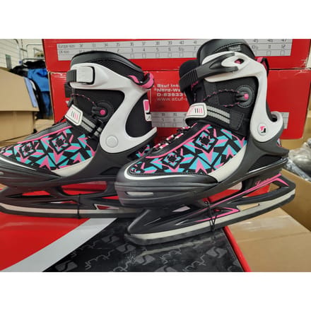 Stuf - maat 39- Luna Lady semi soft skate