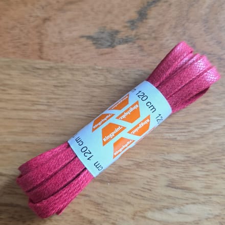 1 paar Luxe platte gewaxte schoenveters - 6mm breed 120cm lang Rood - Ringpoint 65 Duitse degelijkheid