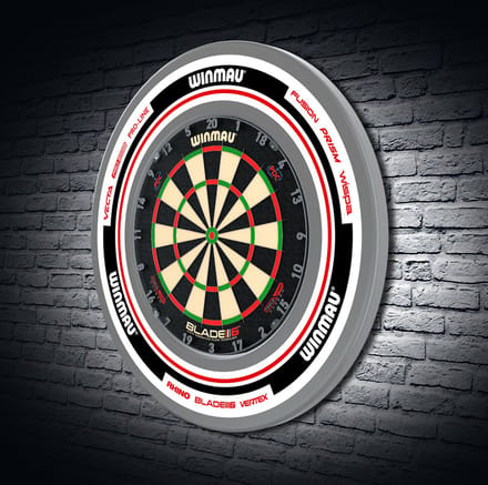 Winmau Advance White Red Dart Surround