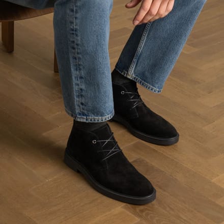 Manfield - Heren - Zwarte suède veterboots - Maat 44