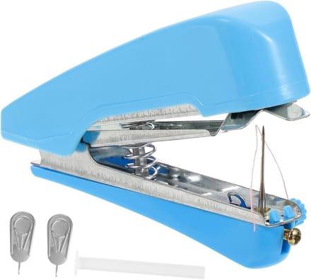 Hand Naaimachine Set - Mini Naai Hulp - Kleding Repareren - Draadloos en Draagbaar - 3 Stuks - Rood