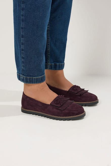 Yours Bordeauxrode Imitatiesuède Loafers Met Franje In Brede Epasvormsize 42E