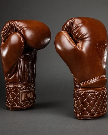 Venum Impact Classic Bokshandschoenen - Shiny Havana - 10 OZ