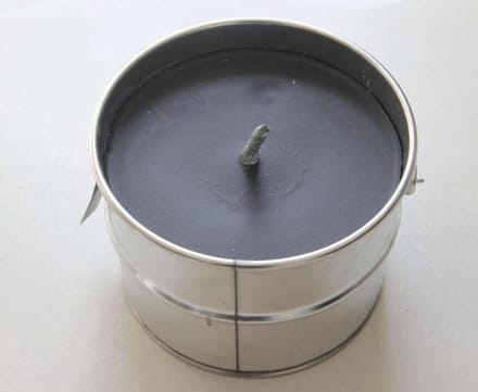 Rustik Lys - buitenkaars in blik - 2,6kg - Zwart