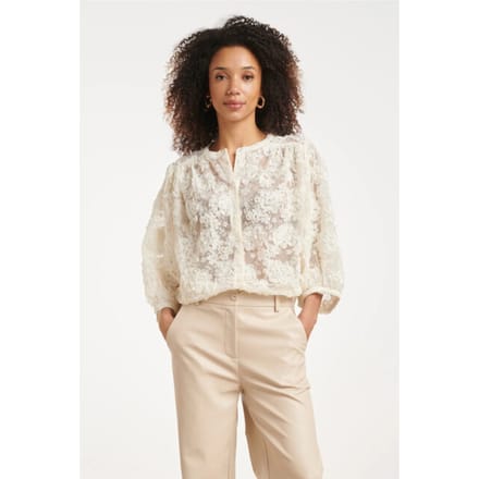 Smashed Lemon Blouse van transparante kant met 3d bloemendetails |