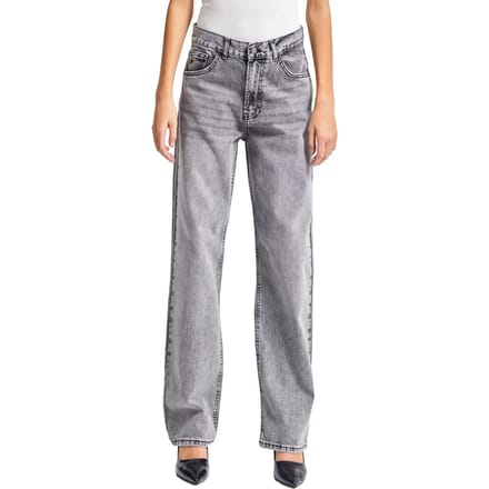 It's Basic - Relaxed Mid Rise Jeans